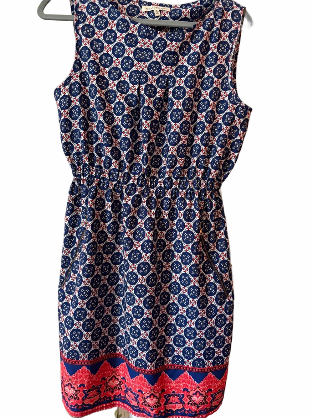 Speed control red, white, navy geometric print sleeveless elastic waist dress.